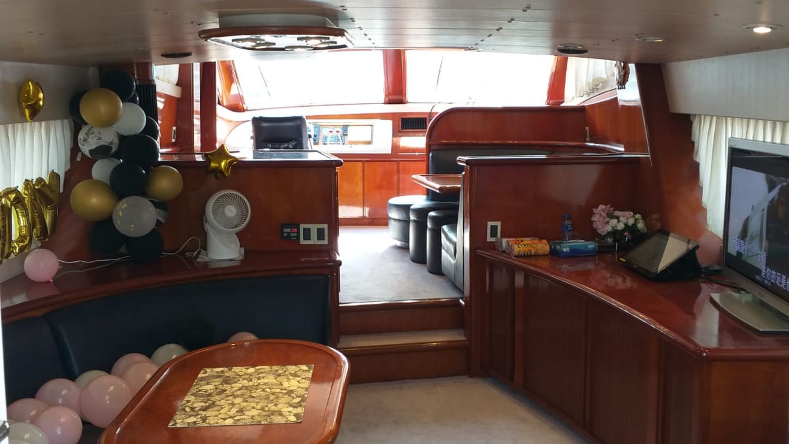 Western Luxury Yacht [YMT05]